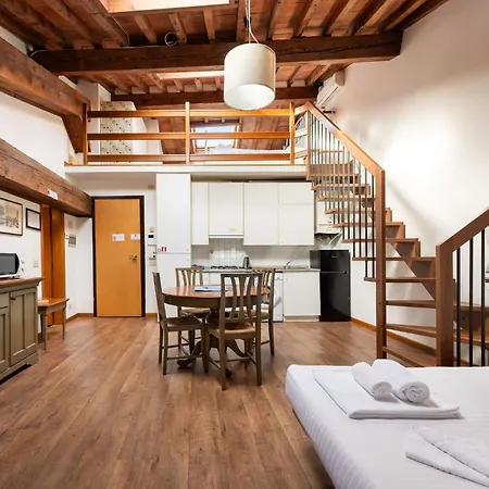 Era Apartment Florence